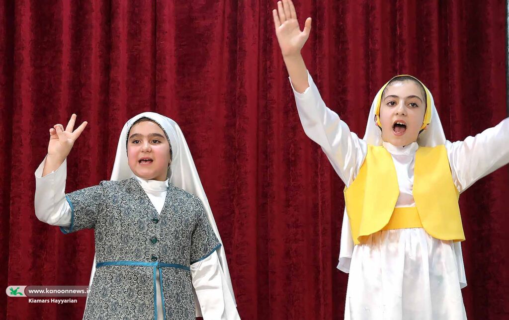 نشست تخصصی سیمرغ در مرکز سورشجان برگزار شد