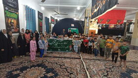 در روز جهانی کتابخانه های سیار با کتابخانه سیار روستایی تنگستان