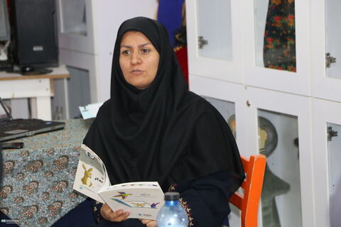 کارگاه نوشتن خلاق مقدماتی ویژه مربیان جدید در حال برگزاری است