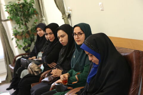 امام جمعه شیراز از مربیان سیار کانون فارس تجلیل کرد
