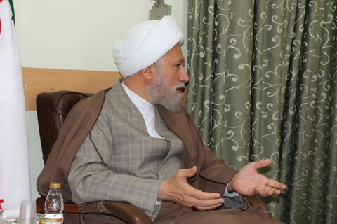 امام جمعه شیراز از مربیان سیار کانون فارس تجلیل کرد