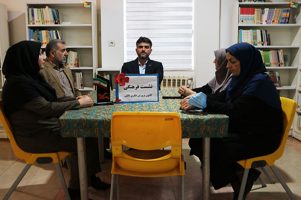 کانون ترسیمکننده مسیر فرهنگسازی است