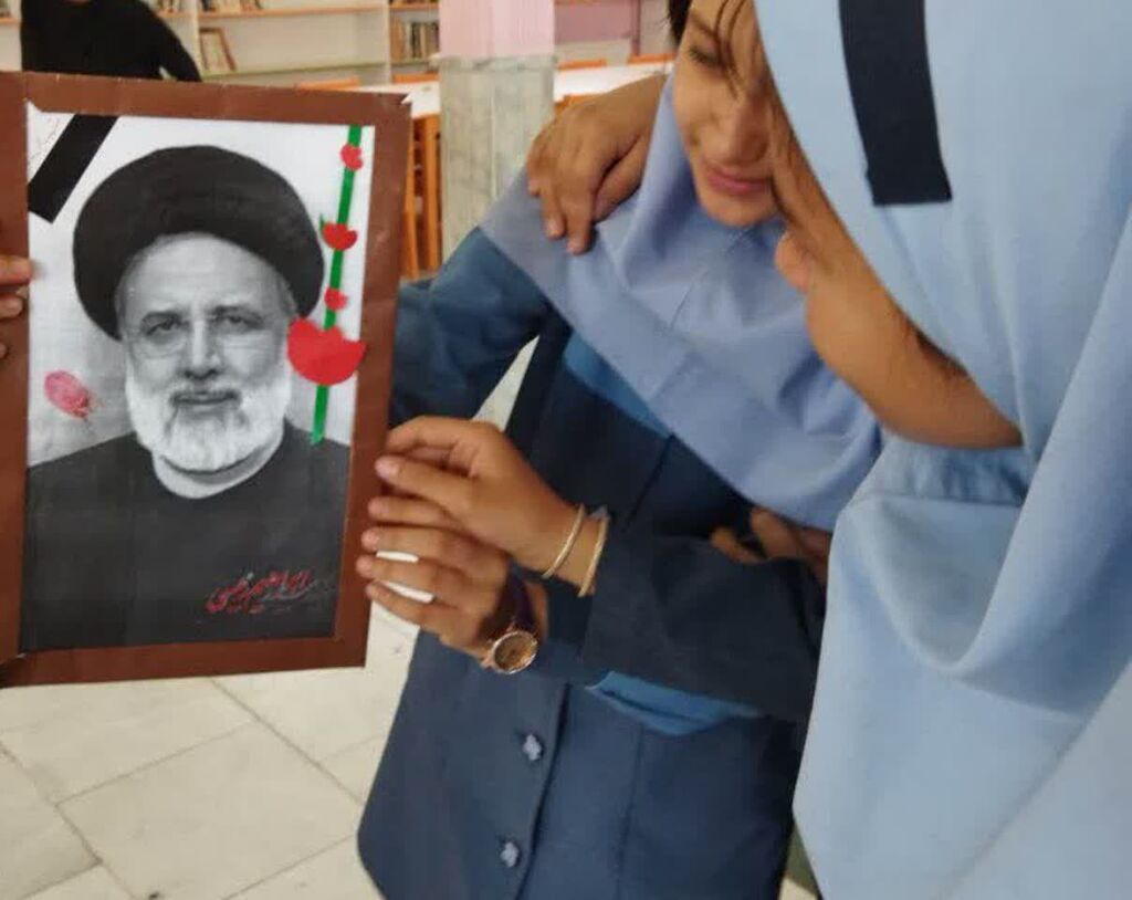 «قابی از بهشت» در مرکز بردسکن همزمان با سالروز شهادت آیت‌الله رئیسی