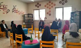 کافه نقد مرکز شماره ۱۱ کانون کرمانشاه
