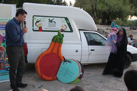 ویژه‌برنامه روز جهانی کتابخانه‌های سیار کانون پرورش فکری کودکان و نوجوانان استان آذربایجان غربی
