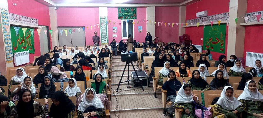 افزایش استقبال خانواده‌ها از «سینماکانون» علی‌آبادکتول