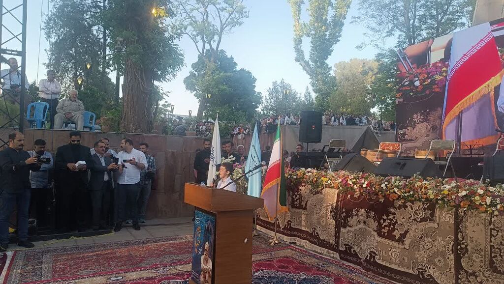 هنرنمایی اعضا مرکز یک نیشابور در ویژه برنامه بزرگداشت خیام