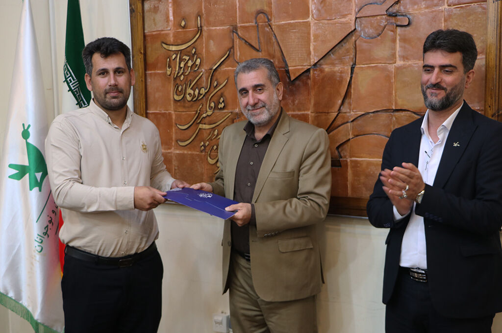 نقش مربیان مراکز سیار در تحقق عدالت فرهنگی و ‌آموزشی بی‌بدیل است