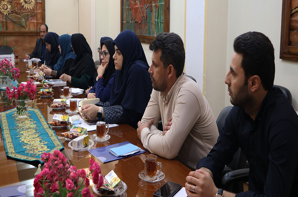 نقش مربیان مراکز سیار در تحقق عدالت فرهنگی و ‌آموزشی بی‌بدیل است