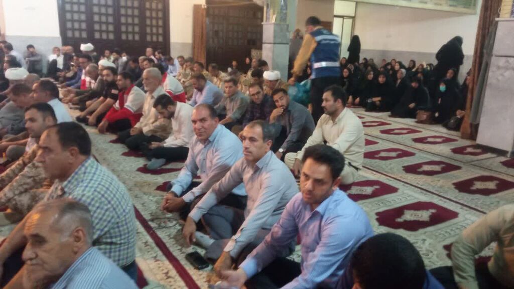 نمایشگاه پوستر "شهید جمهور" در مرکز قصرشیرین برپا شد