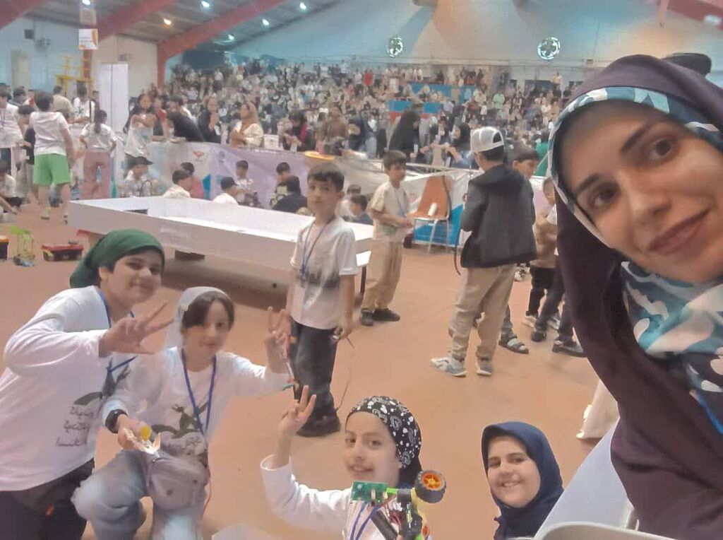 راه‌یابی اعضای مراکز کانون هرمزگان به جشنواره جهانی لکوکاپ در مسقط