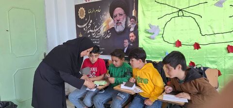 ویژه برنامه های بزرگداشت سالگرد شهدای خدمت در مراکز کانون پرورش فکری کودکان و نوجوانان آذربایجان شرقی 2