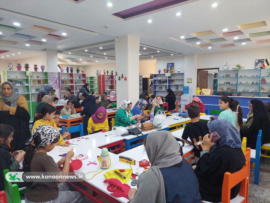 افتتاحیه کلاسهای تابستانه مرکزعالیشهر با حضور اعضا و مادرانشان