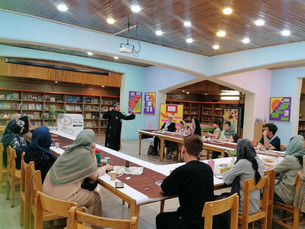 دومین دورهمی قصهگویی کانون استان تهران