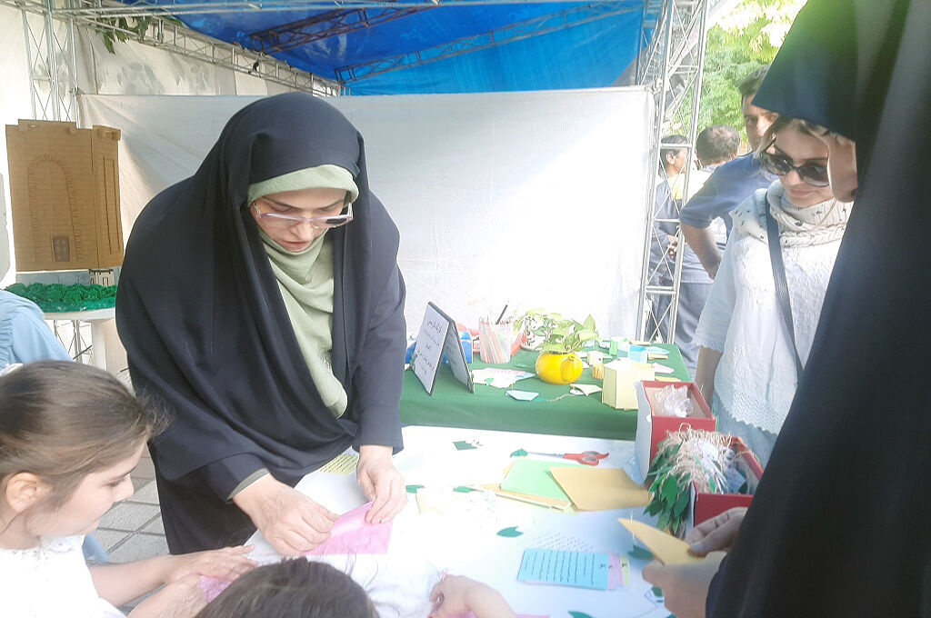 مربیان کانون در برگزاری «سومین جشنواره ملی چای» نقشآفرینشدند