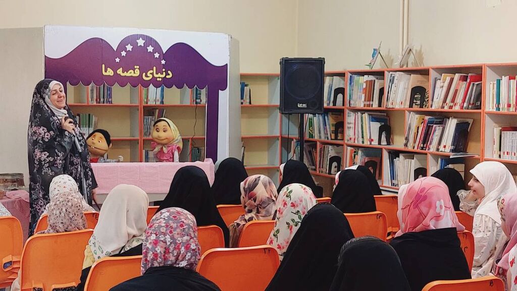 آشنایی کودکان و نوجوانان با ارزشهای شهیدان خدمت در برنامههای فرهنگی کانون فارس