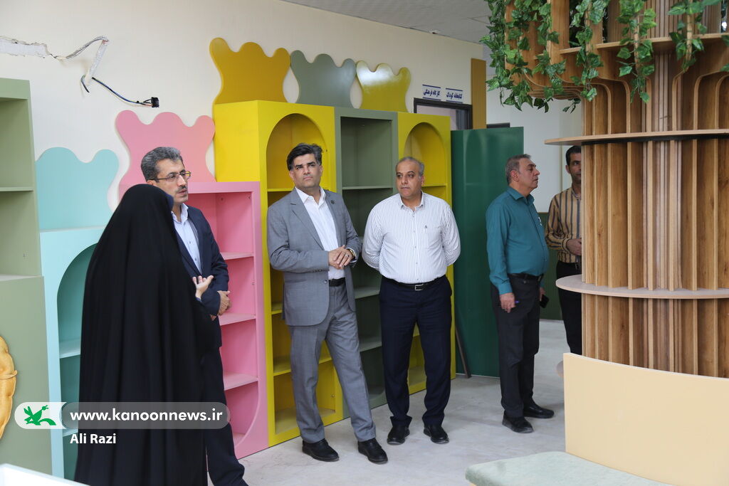 رئیس سازمان مدیریت و برنامهریزی استان بوشهر از مرکز شماره ۱ کانون بوشهر بازدید