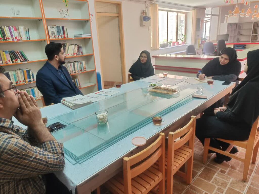 بازدید معاون فرهنگی و کارشناسان ستادی از مرکز شماره ۳ مشهد