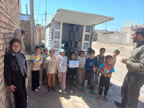 استقبال کودکان و نوجوانان از فعالیت کتابخانه سیار روستایی شهرستان چاراویماق