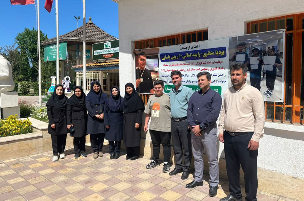 حمایت از کانون در اولویت است