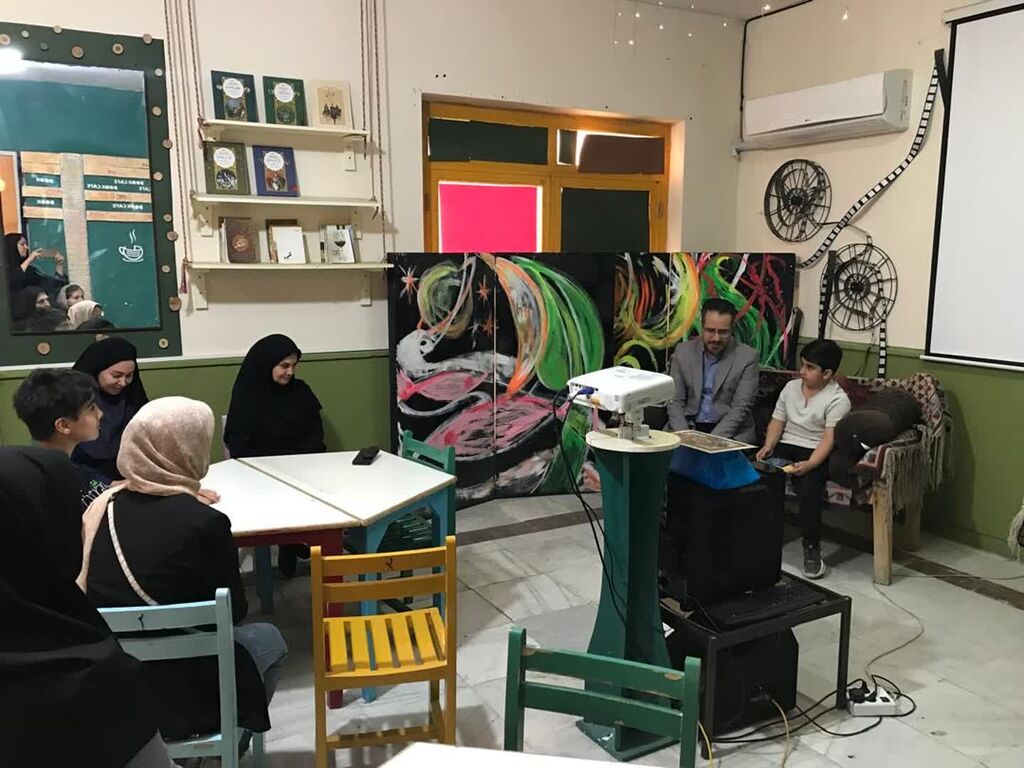 اولین تجلیل از استعدادهای ادبی اعضای کانون کرمانشاه
