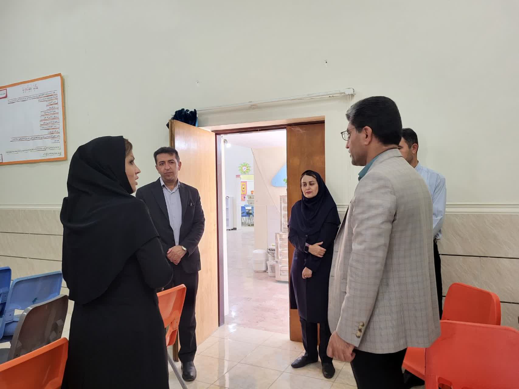 حضور فرمانداران در جمع کودکان و نوجوانان؛ شنیدن صدای نسل آینده