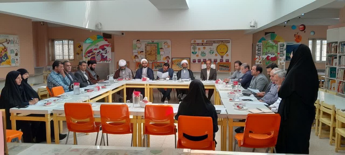 برگزاری شورای فرهنگ عمومی شهرستان در کانون شماره یک نایین استان اصفهان