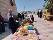 نمایشگاه دست‌سازه‌های بانوان اهل سنت در سالروز ازدواج امام علی(ع) و زهرا(س)