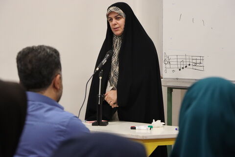 گزارش تصویری اصول و مبانی مربیگری سرود