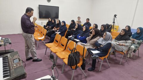 گزارش تصویری اصول و مبانی مربیگری سرود