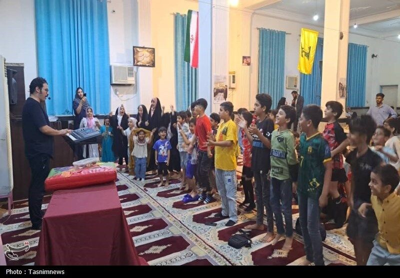 رنگ لبخند در حیاط خانه ما؛ نمایشی برای لبخند کودکان بندرعباس