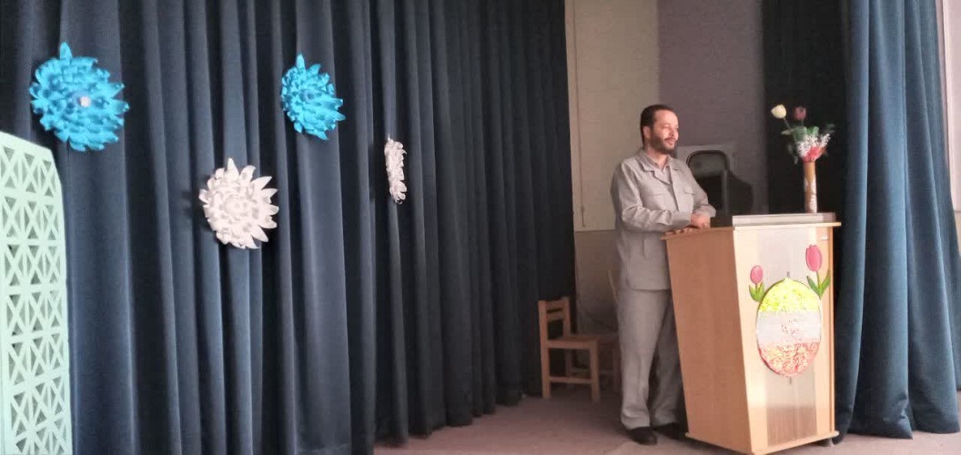 فرماندار شهرستان برخوار از کانون حبیبآباد بازدید کرد