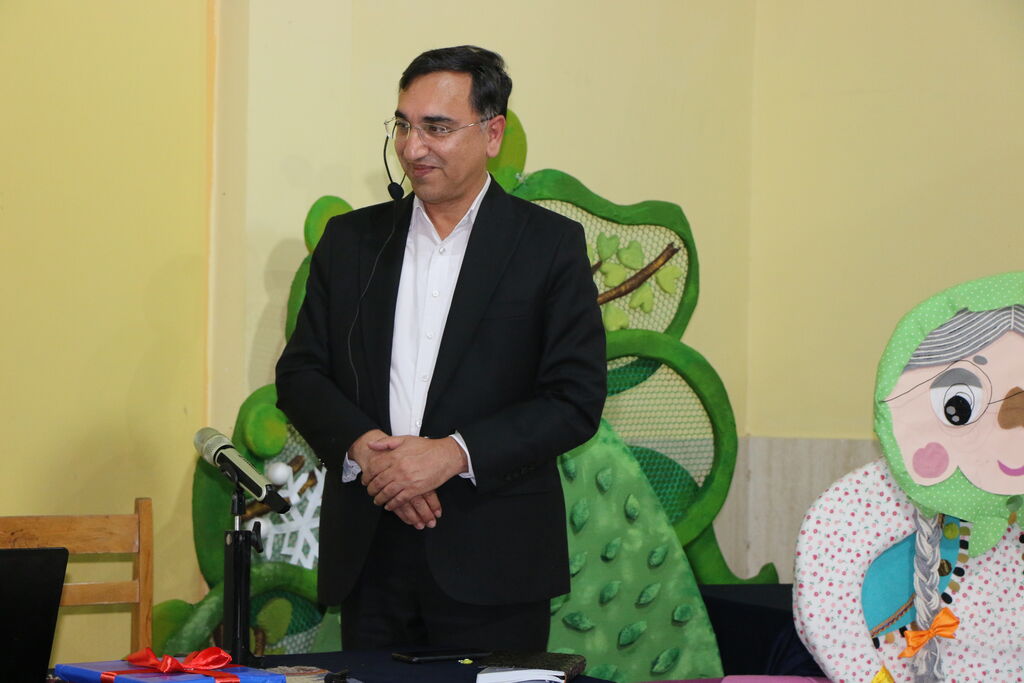 شیراز میزبان اولین جشنواره ملی قصهگویی «برای باغهای شیراز» شد