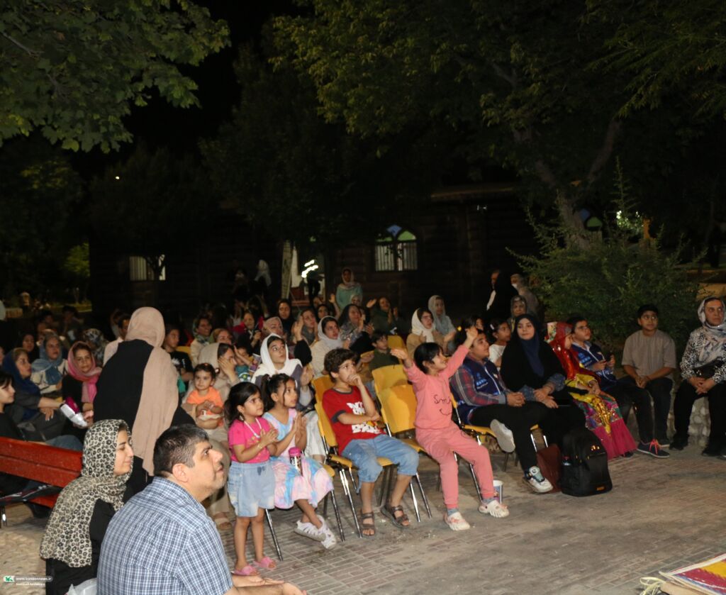 شیراز میزبان اولین جشنواره ملی قصهگویی «برای باغهای شیراز» شد