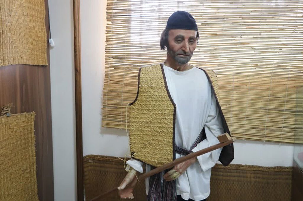 بازدید کارشناسان و مربیان کانون گیلان از روستای ملی حصیر فشتکه