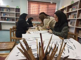 نوای قلم بر جان کاغذ؛ آغاز دوره آموزشی کالیگرافی برای مربیان کانون پرورش فکری استان سمنان