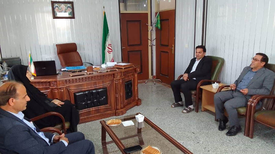 مدیرکل کانون استان اردبیل برای گسترش فعالیتهای فرهنگی با مسئولان بخش جعفرآباد مغان دیدار کرد