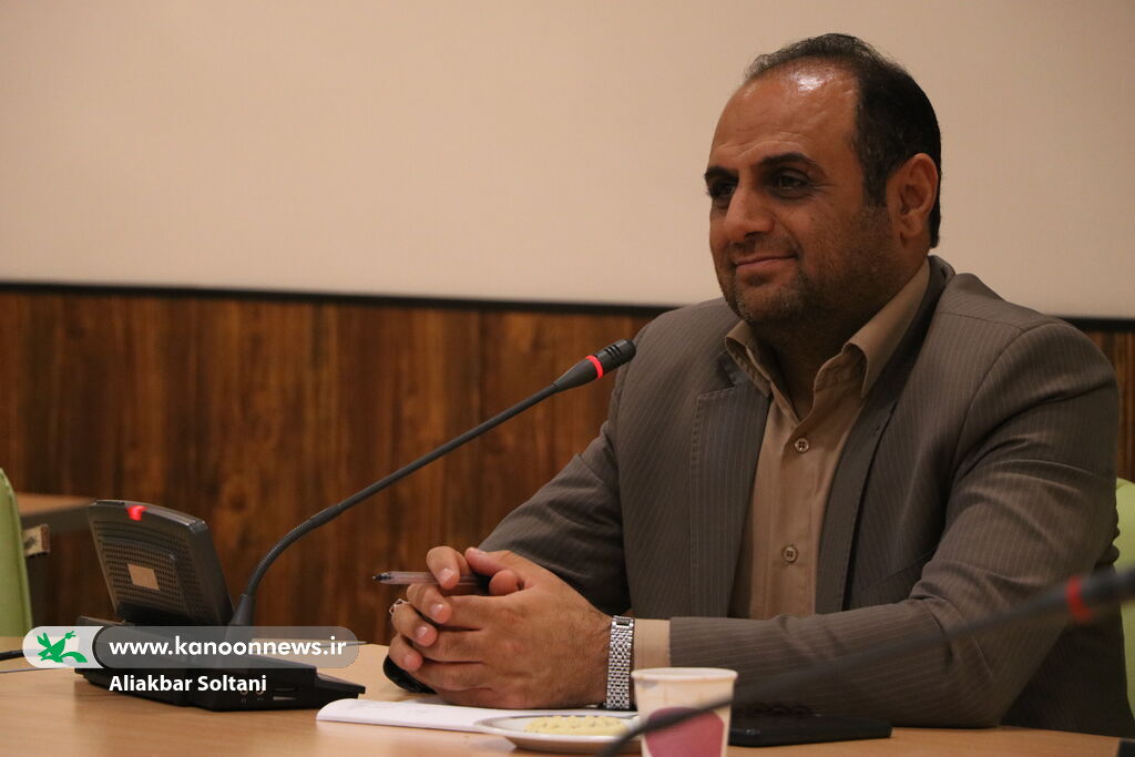 هدیه ۲۰ میلیارد تومانی مدیرعامل کانون به مراکز کمتر برخوردار کرمان