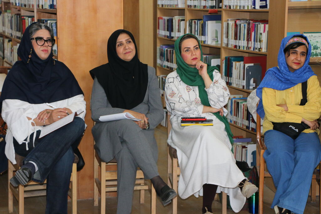 تأکید بر مردمیسازی هنر قصهگویی و تعامل فرهنگی