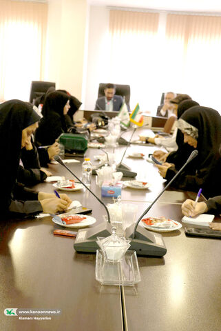 برگزاری نشست خبری مدیرکل کانون چهارمحال و بختیاری