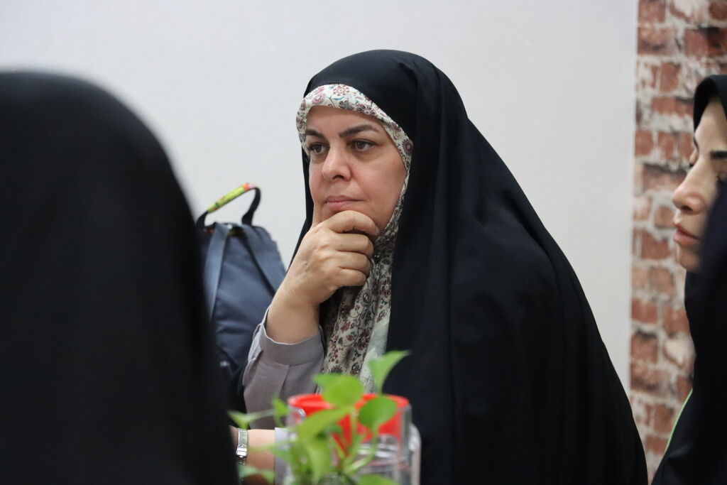 اولین جلسه کارگروه تخصصی طرح نماد در کانون استان تهران