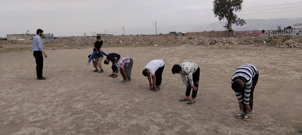 ویژه برنامه «بشیم روستا» و برگزاری جشنواره بازیهای محلی در کتابخانه سیار البرز