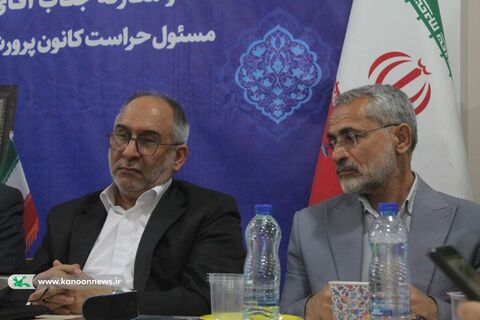 آیین تکریم و معارفه مسئول حراست کانون پرورش فکری خوزستان