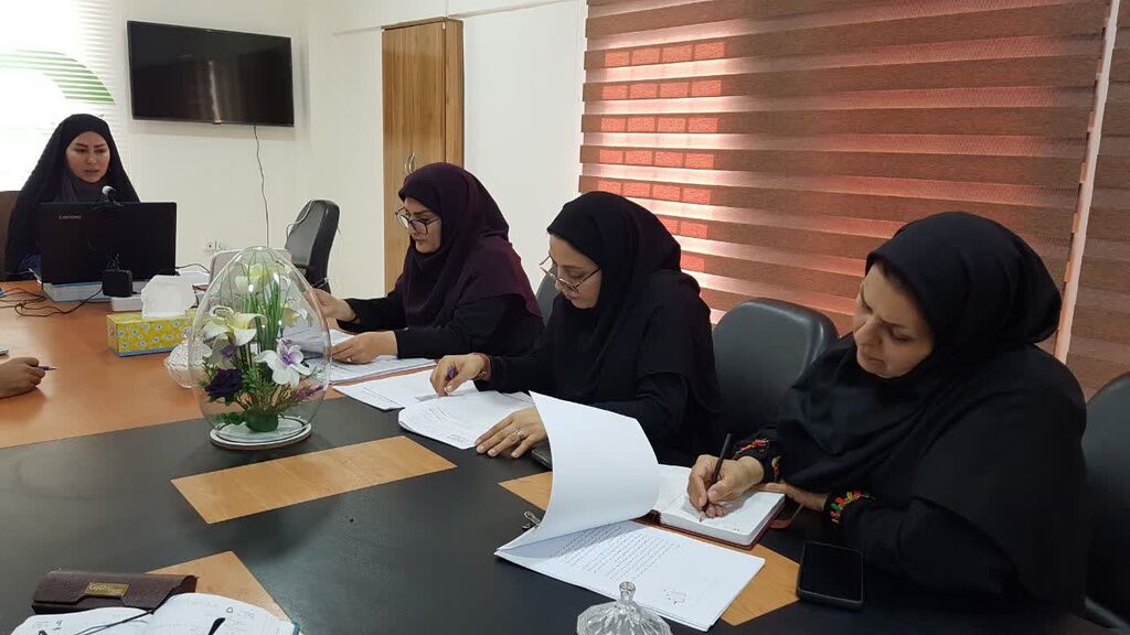 وبینار تخصصی سرپرست کانون کرمانشاه با مربیان