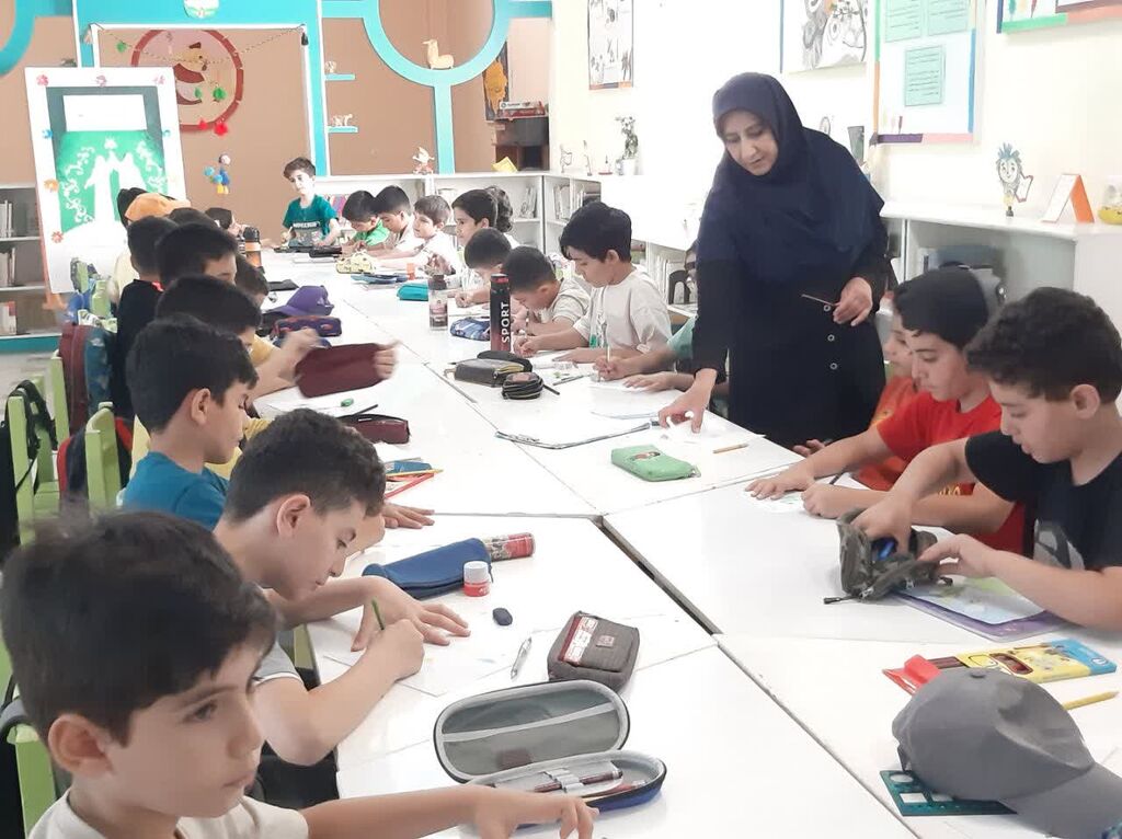 ادامه برنامههای «دهه ولایت» در کانون البرز