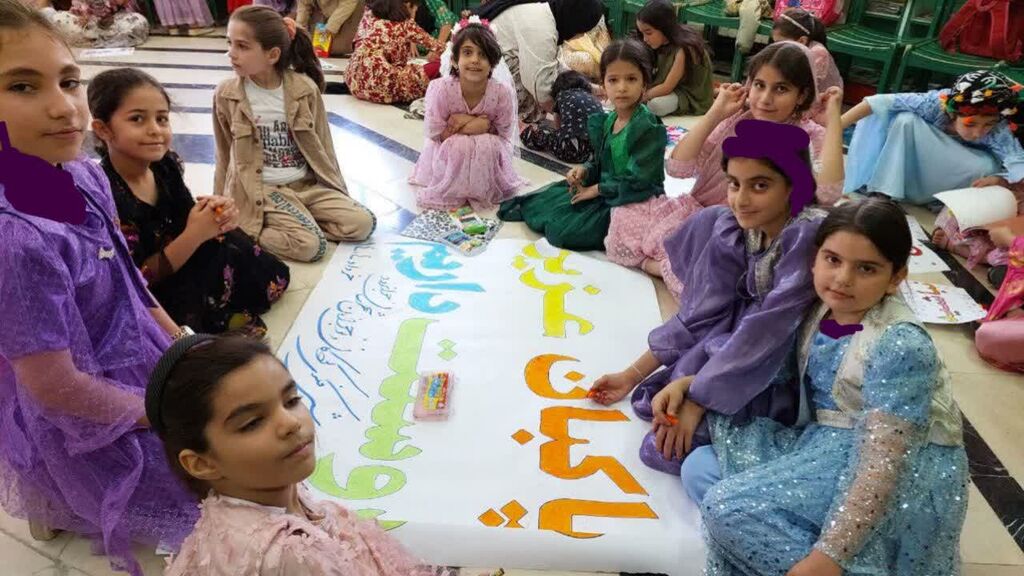 تجلیل از پاکبان محله با حضور اعضای مرکز جوانرود