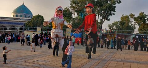 غول پیکر در نمایشگاه غدیر_مرکزی