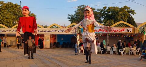 غول پیکر در نمایشگاه غدیر_مرکزی