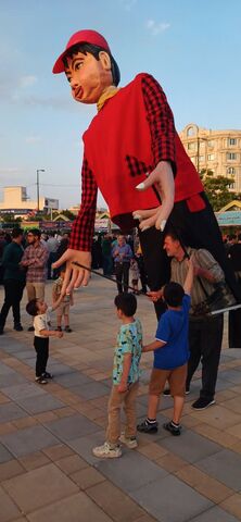 غول پیکر در نمایشگاه غدیر_مرکزی