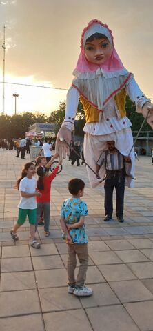 غول پیکر در نمایشگاه غدیر_مرکزی